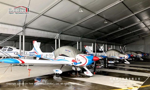 飛機(jī)棚現(xiàn)場