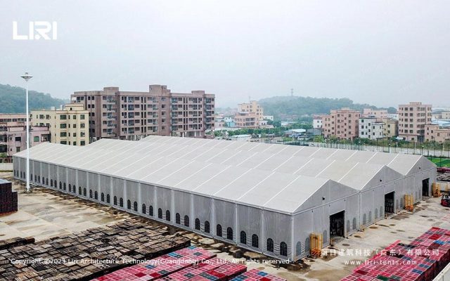 定制工業(yè)倉(cāng)儲(chǔ)篷房可以解決企業(yè)那些難題