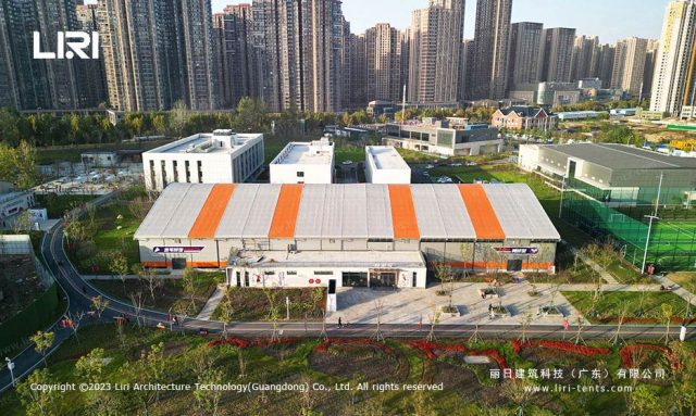 裝配式篷房羽毛球館正面圖