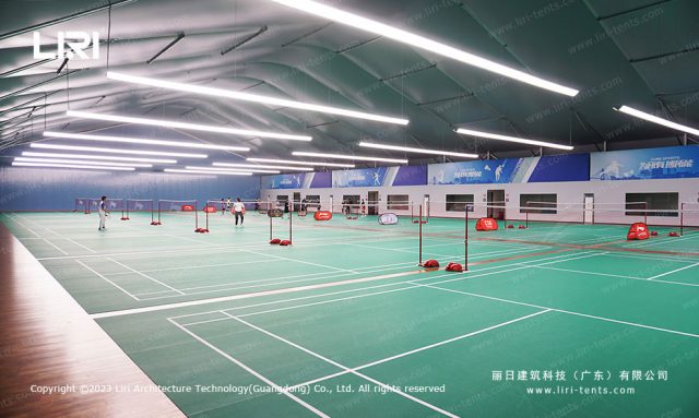 室內(nèi)羽毛球館篷房圖片